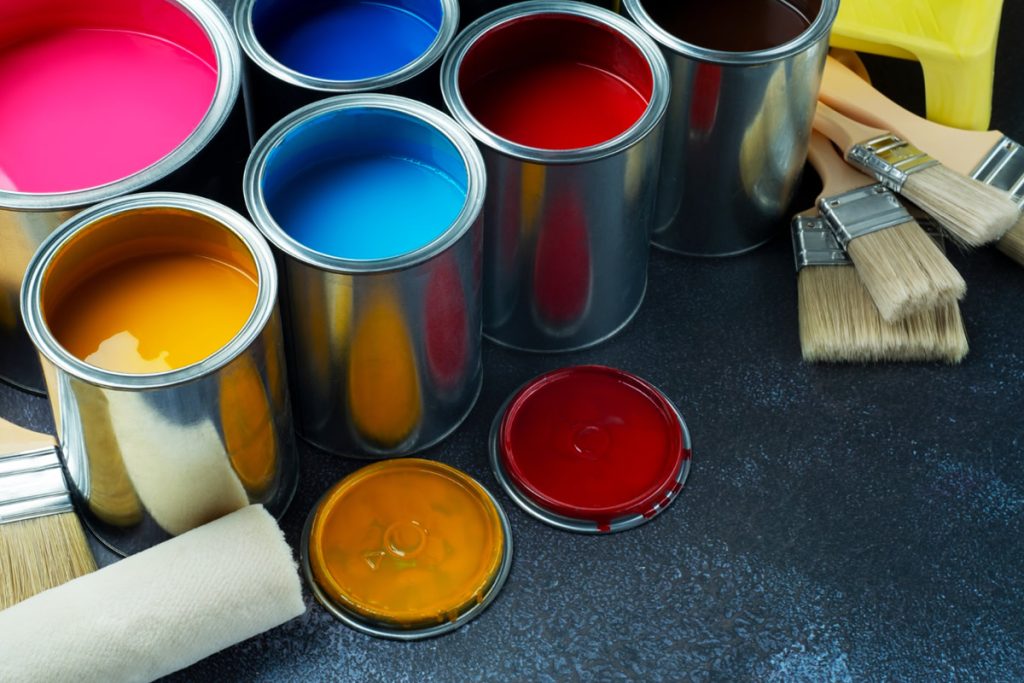 Efudo General Construction Company's paint products and application on a building facade